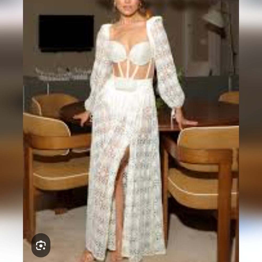 Patbo Bustier Beach Dress - Picture 11 of 17